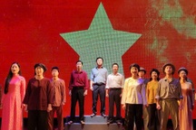 Chuyện Bác Hồ tới thăm gia đình nghèo dịp Tết lên sân khấu kịch