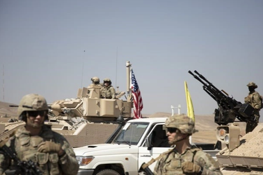Căn cứ quân sự Mỹ ở Syria bị dội tên lửa
