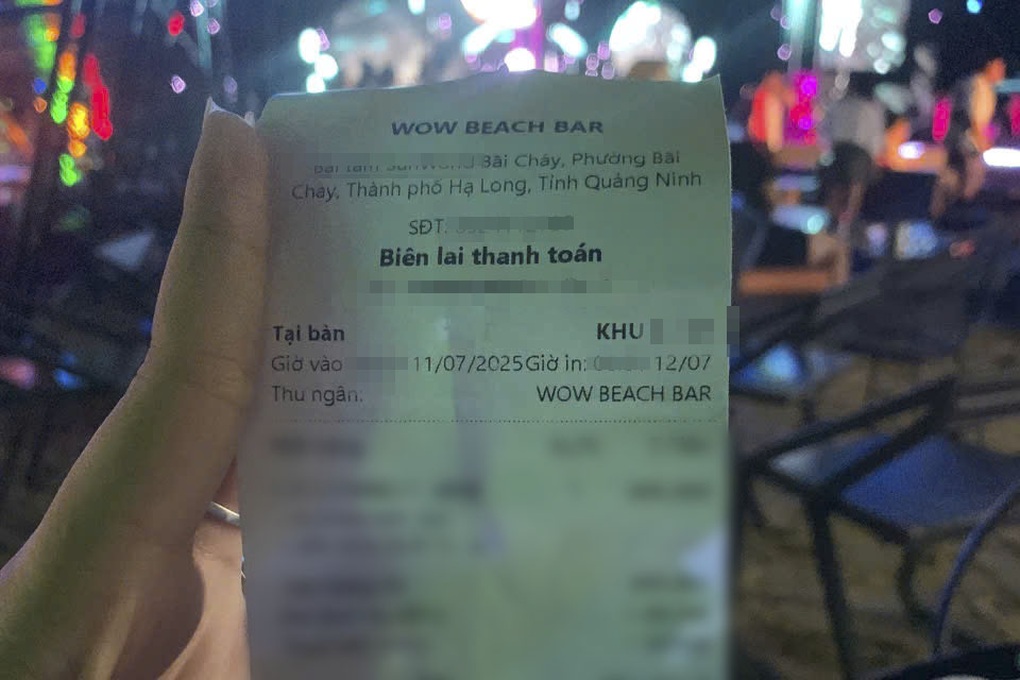 Quán bar có 2 người tử vong ở Quảng Ninh vẫn hoạt động trong đêm - 2 Quán bar có 2 người tử vong ở Quảng Ninh vẫn hoạt động trong đêm - 2
