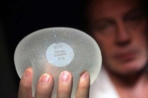 Pháp: Nguy cơ vỡ ngực do túi nâng ngực kém chất lượng