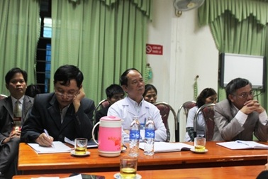 Bệnh viện “xin lỗi” người nhà bệnh nhi, xử lý bác sỹ còn…chờ!