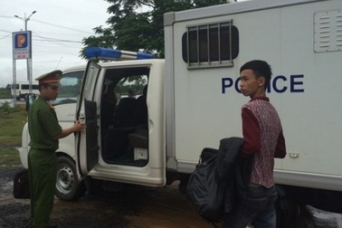 Lấy thông tin Facebook, nam thanh niên lừa gần 1 tỷ đồng tiền thẻ cào