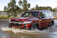 Land Cruiser Hybrid mở bán tại Australia với giá tương đương gần 3 tỷ đồng