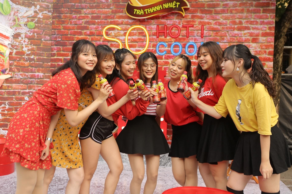 Cách gen Z thanh lọc cơ thể để luôn tươi mát mỗi ngày - 1 Cách gen Z thanh lọc cơ thể để luôn tươi mát mỗi ngày - 1