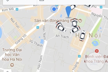 Bộ Giao thông “khó xử” khi cấm dịch vụ đi chung xe của Grab, Uber?