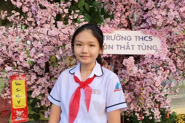 Nữ sinh của nhiều giải thưởng âm nhạc quốc tế thành Công dân trẻ tiêu biểu