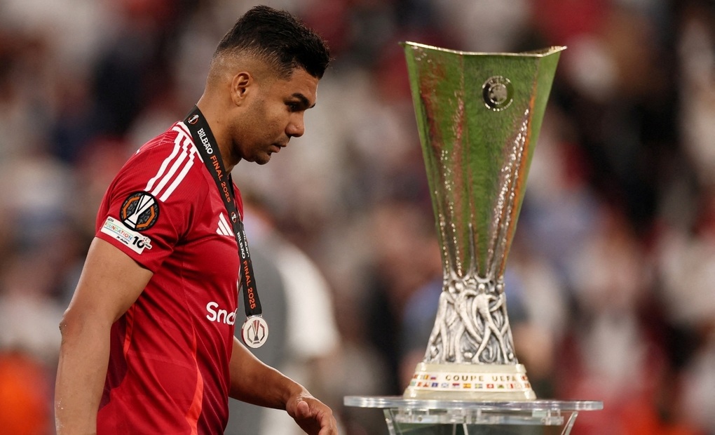Man Utd rơi xuống vực sâu, xác lập cột mốc vô cùng tệ hại - 2 Man Utd rơi xuống vực sâu, xác lập cột mốc vô cùng tệ hại - 2