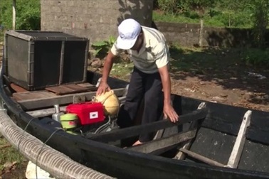 Nhận tiền bồi thường, ngư dân sắm ngư lưới cụ tiếp tục bám biển