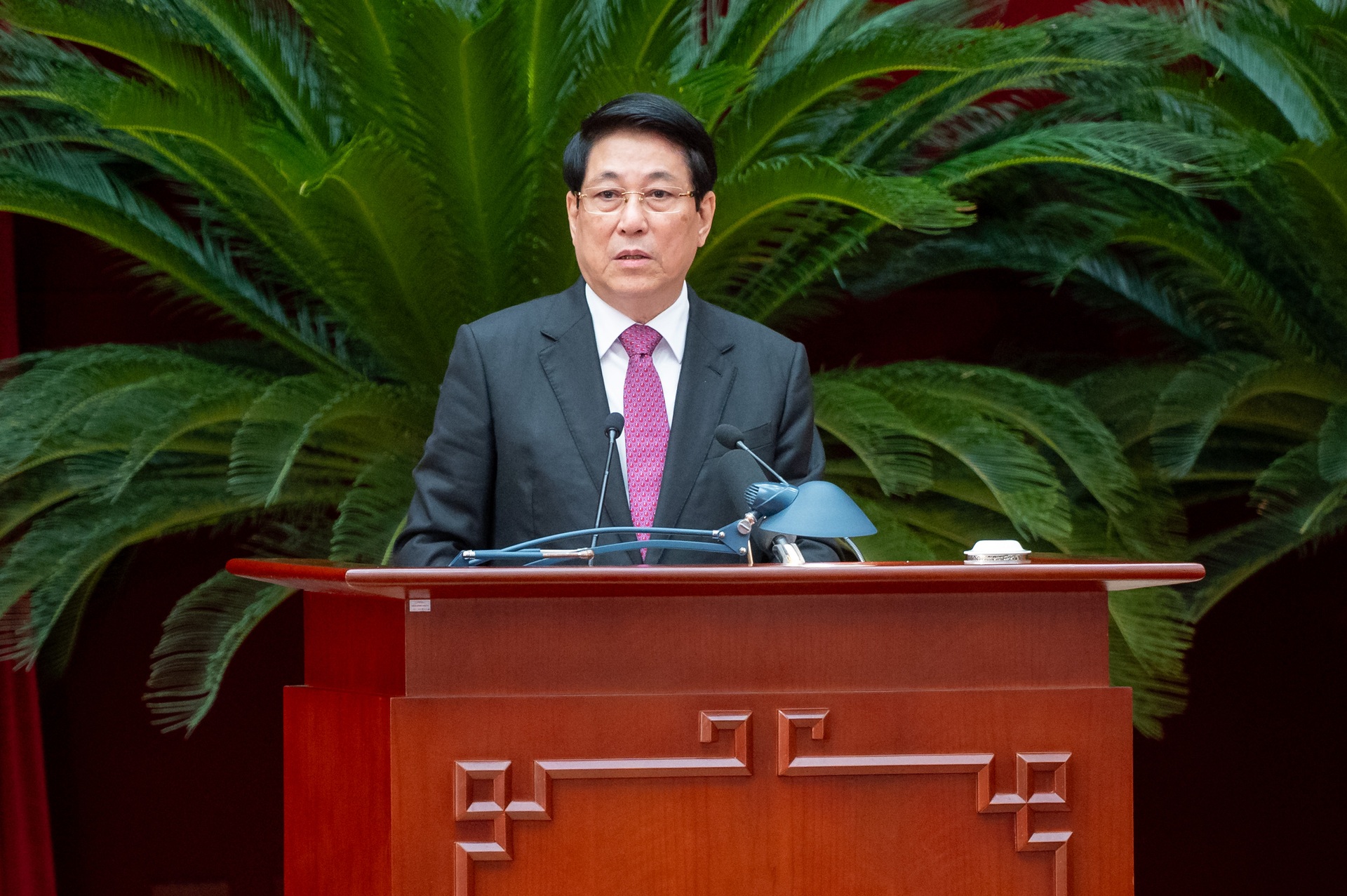 Toàn cảnh Hội nghị Trung ương 14 bàn chuyện chọn nhân sự cho khóa mới - 2