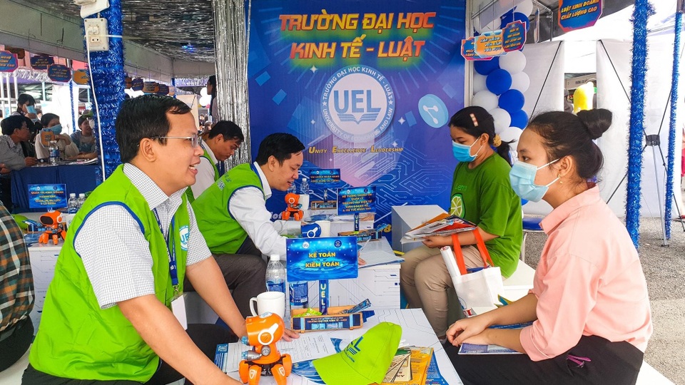 Xét tuyển ĐH 2021: Thí sinh có thể được điều chỉnh nguyện vọng nhiều lần - 3 Xét tuyển ĐH 2021: Thí sinh có thể được điều chỉnh nguyện vọng nhiều lần - 3