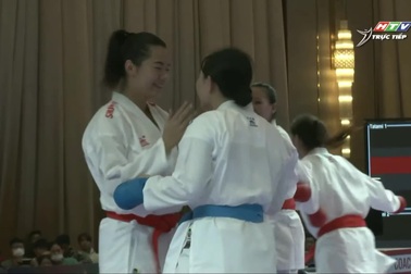 Đội tuyển kumite nữ giành HCV SEA Games 32