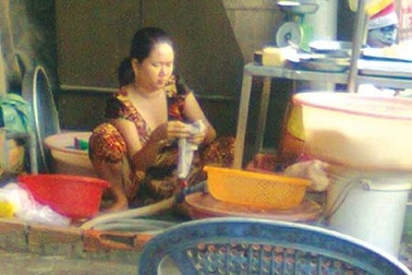 Lật tẩy thủ đoạn “hô biến” nội tạng thối thành món đặc sản