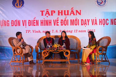 Những câu chuyện xây dựng điển hình đổi mới dạy và học ngoại ngữ