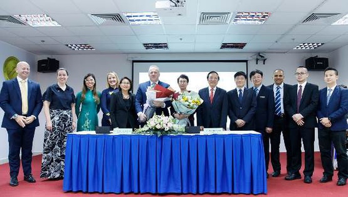 Hợp tác với các đối tác hàng đầu thế giới, Vinmec “đón đầu” công nghệ điều trị ung bướu tại Việt Nam - Ảnh 2. Hợp tác với các đối tác hàng đầu thế giới, Vinmec “đón đầu” công nghệ điều trị ung bướu tại Việt Nam - Ảnh 2.