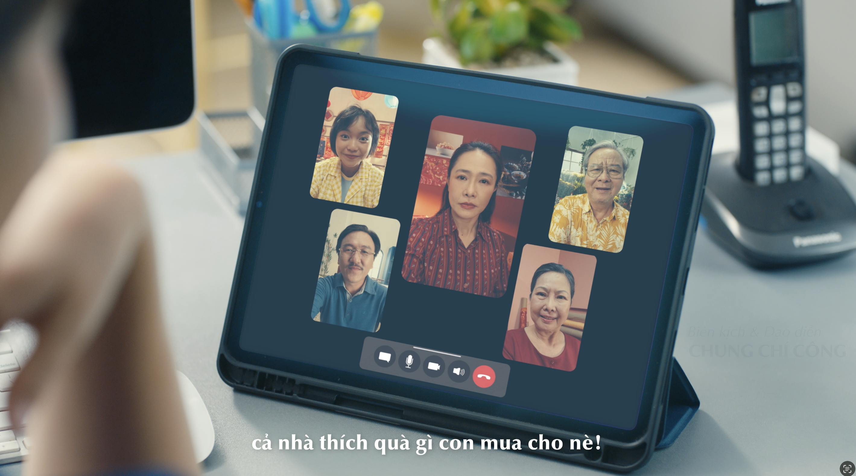 Những nốt chạm cảm xúc qua phim ngắn Tết Vui như Tết, quý như vàng - 1