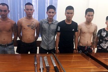 Nhóm thanh niên chặn xe trả thù, chém nhầm người đi đường