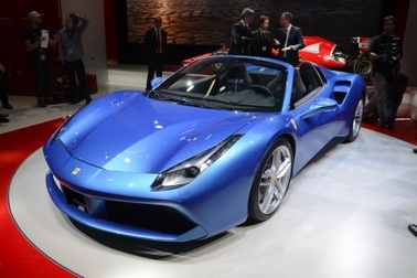 488 Spider - Chuẩn mực thiết kế mới của Ferrari