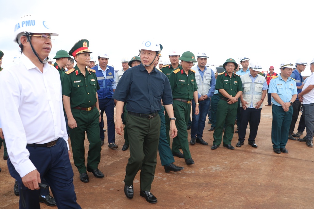 Phó Thủ tướng chỉ đạo đẩy nhanh các tuyến đường kết nối sân bay Long Thành - 1 Phó Thủ tướng chỉ đạo đẩy nhanh các tuyến đường kết nối sân bay Long Thành - 1