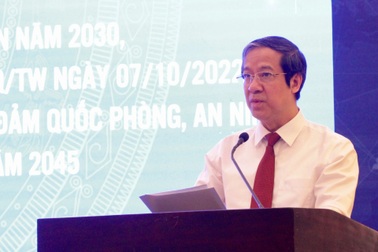 Bộ trưởng GD&ĐT nói về nơi đỉnh cao đi liền "phần thấp nhất" của giáo dục