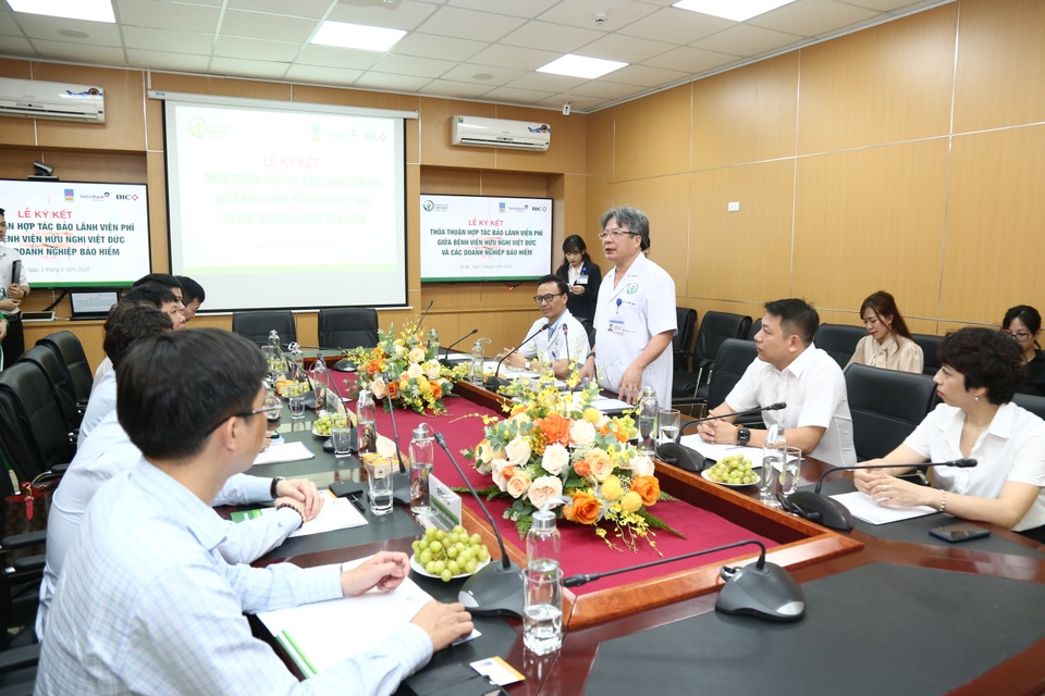 Bệnh viện Việt Đức: Bảo lãnh viện phí, bệnh nhân không phải nộp tiền - 1 Bệnh viện Việt Đức: Bảo lãnh viện phí, bệnh nhân không phải nộp tiền - 1