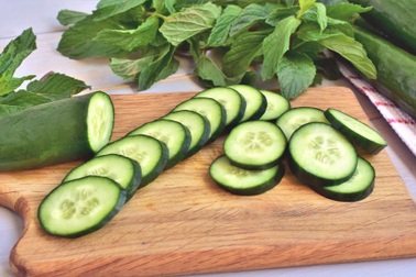 Những lợi tuyệt vời của dưa chuột đối với sức khỏe