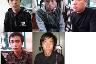 Khởi tố vụ án nhóm sinh viên tấn công trụ sở công an