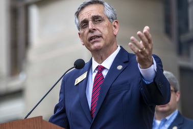 Georgia cáo buộc đảng Cộng hòa gây áp lực buộc loại bỏ phiếu hợp lệ