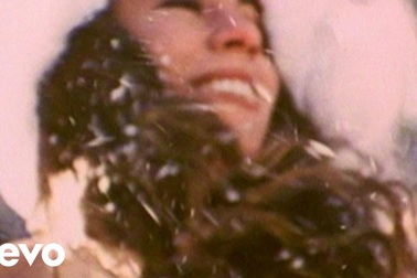 Mariah Carey - All I Want For Christmas Is You