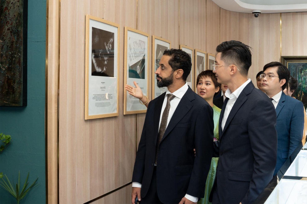 Doanh nhân Ahmed Bin Sulayem đến Việt Nam thăm Jemmia Diamond - 1 Doanh nhân Ahmed Bin Sulayem đến Việt Nam thăm Jemmia Diamond - 1
