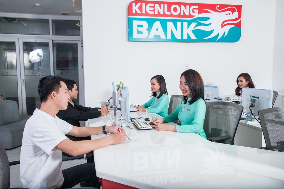 Kienlongbank có thêm tên, chuyển 3 phòng giao dịch về dự án của Sunshine - 1 Kienlongbank có thêm tên, chuyển 3 phòng giao dịch về dự án của Sunshine - 1