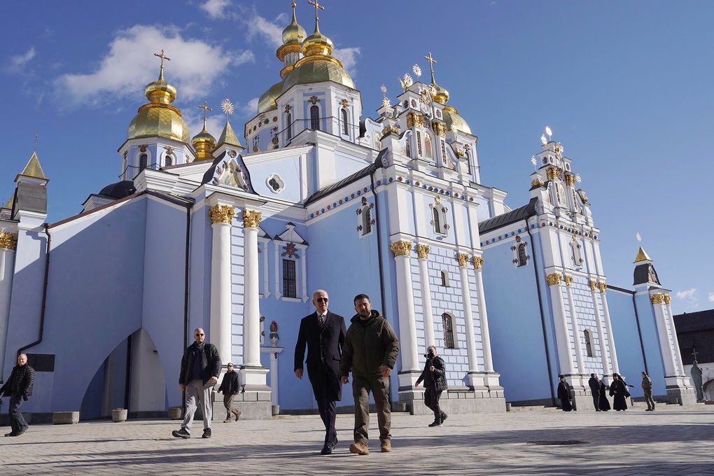 Chuyến thăm Ukraine bí mật đến phút chót của Tổng thống Mỹ Biden - 3 Chuyến thăm Ukraine bí mật đến phút chót của Tổng thống Mỹ Biden - 3