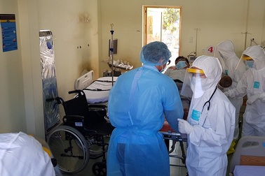 TPHCM: Phi công người Anh bị đông đặc phổi, còn 5 ca Covid-19 đang điều trị