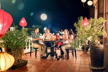 Trung thu sum vầy cùng Mondelez Kinh Đô