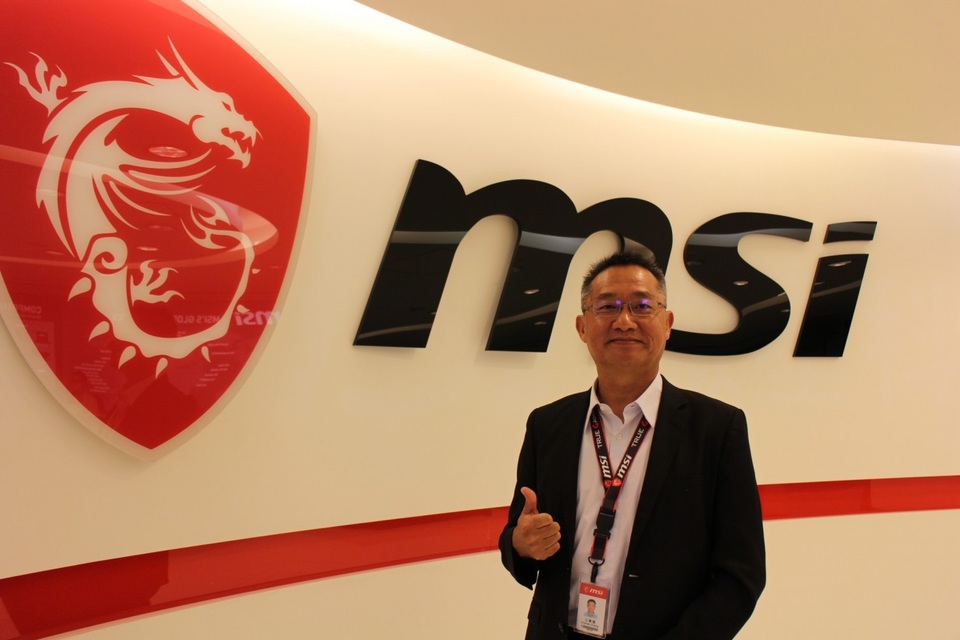 Chủ tịch kiêm CEO MSI bất ngờ qua đời ở tuổi 56 - 2 Chủ tịch kiêm CEO MSI bất ngờ qua đời ở tuổi 56 - 2