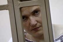 Nga kết án nữ phi công Ukraine 22 năm tù giam