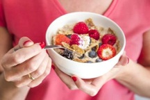 Điều chỉnh thời điểm bữa ăn trong ngày để giảm cân bền vững