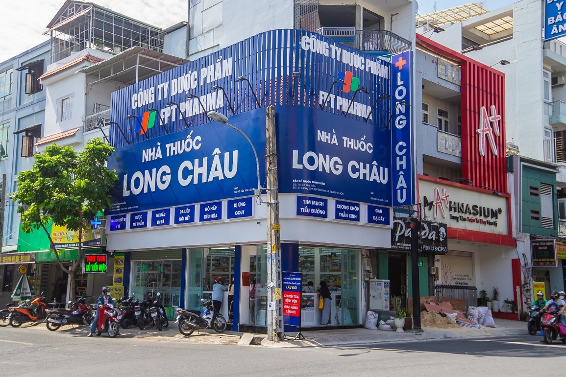 FPT Long Châu trợ giá thuốc điều trị Covid-19 Molnupiravir chính hãng - 3 FPT Long Châu trợ giá thuốc điều trị Covid-19 Molnupiravir chính hãng - 3