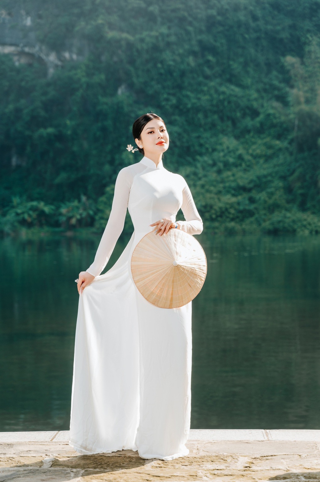 Ngọc nữ bolero bị ném đá khi đóng phản diện, hé lộ lý do ở ẩn 1 năm qua - 2 Ngọc nữ bolero bị ném đá khi đóng phản diện, hé lộ lý do ở ẩn 1 năm qua - 2