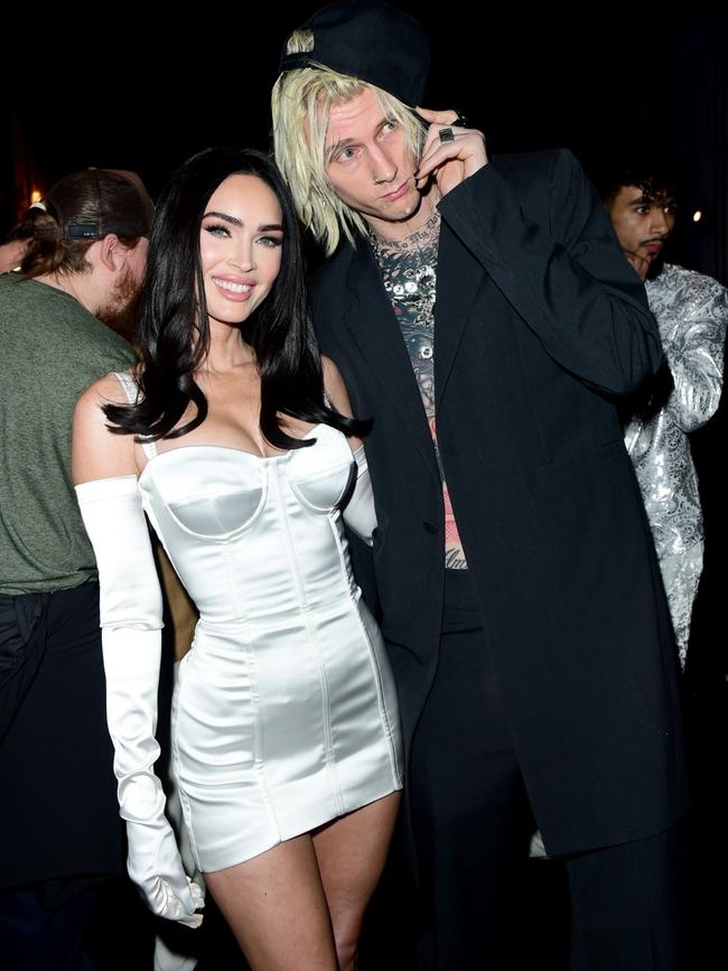 Dáng vóc quyến rũ của biểu tượng gợi cảm Megan Fox sau 4 lần sinh nở - 3 Dáng vóc quyến rũ của biểu tượng gợi cảm Megan Fox sau 4 lần sinh nở - 3