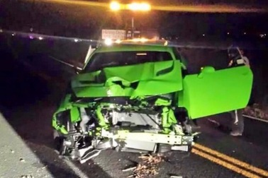 Mới mua xe được một tiếng đã gây tai nạn