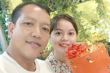 Từ thầy trò trở thành vợ chồng, bên nhau gần 20 năm và vẫn chưa có con