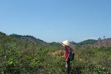 Chuyển đổi rừng bảo tồn cho... cán bộ