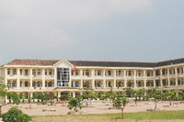 Hàng chục học sinh “thất học” vì những khoản thu “xé rào”