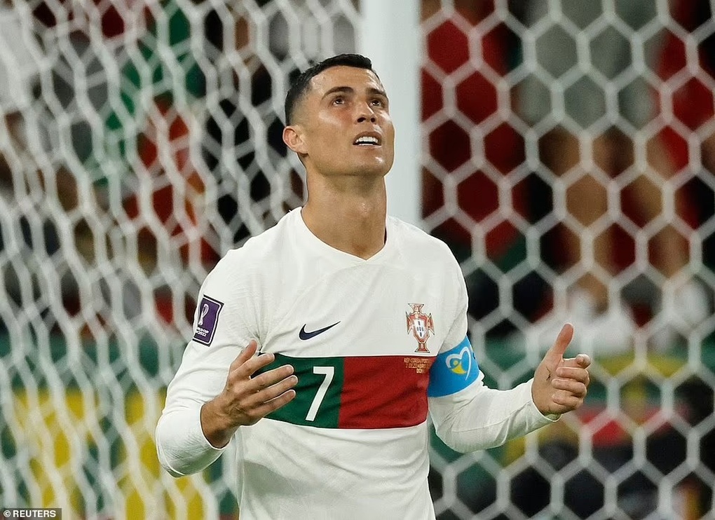 Ronaldo tỏa sáng với pha kiến tạo giúp Hàn Quốc ngược dòng chiến thắng - 4 Ronaldo tỏa sáng với pha kiến tạo giúp Hàn Quốc ngược dòng chiến thắng - 4