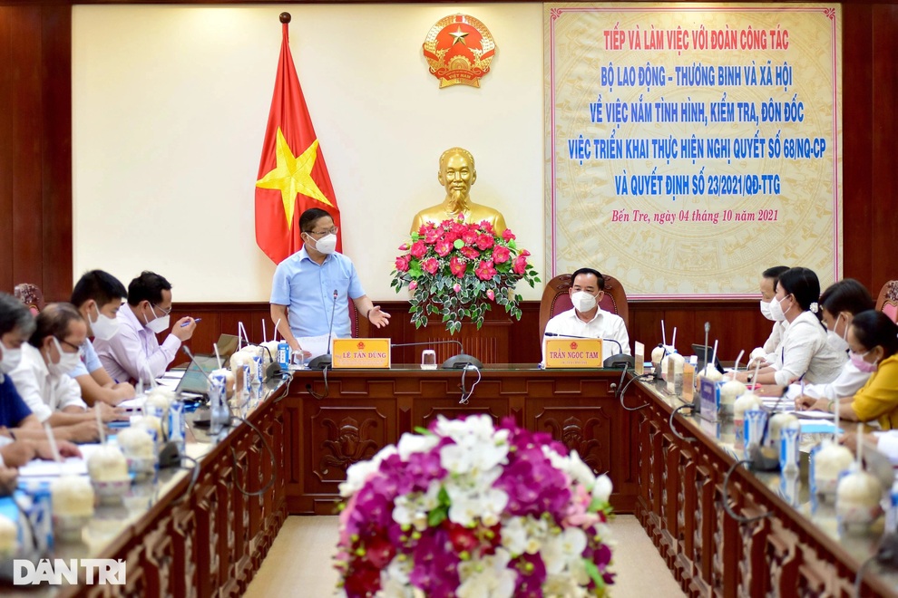 Thứ trưởng Lê Tấn Dũng: Đẩy nhanh hỗ trợ trẻ em mồ côi vì Covid-19 - 1 Thứ trưởng Lê Tấn Dũng: Đẩy nhanh hỗ trợ trẻ em mồ côi vì Covid-19 - 1