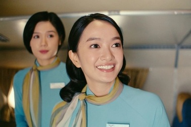 "Mưa đỏ" tạm mất ngôi thống trị phòng vé về tay phim "Tử chiến trên không"