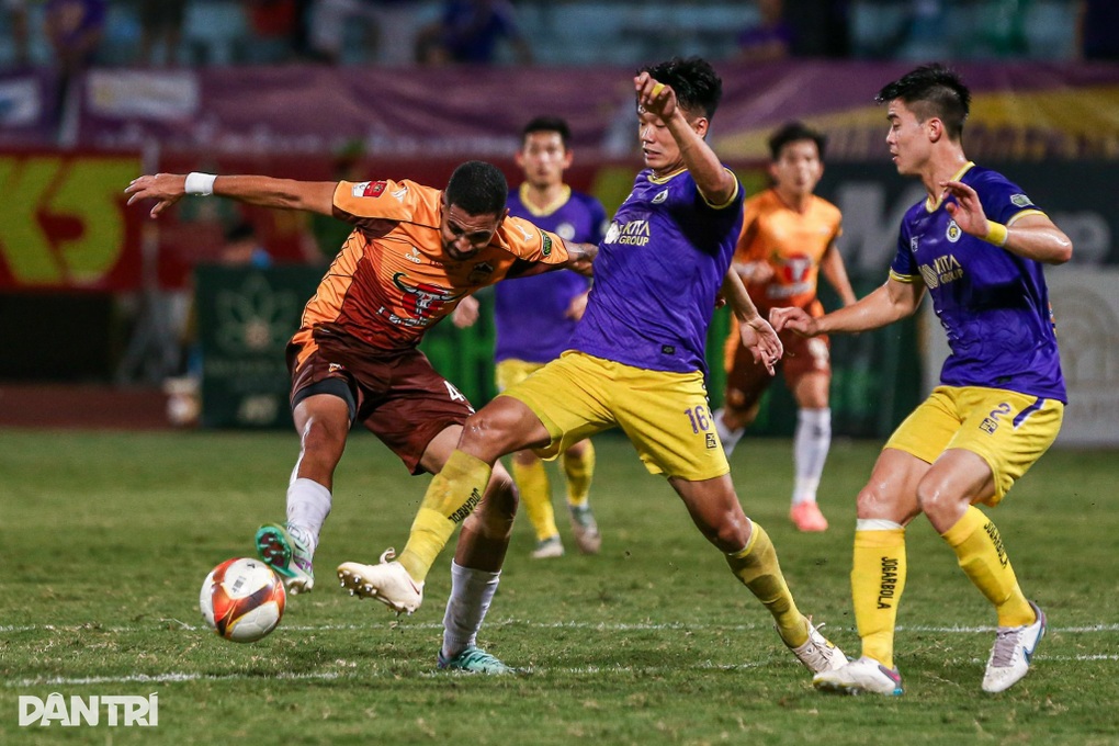 Tuấn Hải và Văn Quyết ghi bàn, Hà Nội FC đánh bại HAGL - 1 Tuấn Hải và Văn Quyết ghi bàn, Hà Nội FC đánh bại HAGL - 1