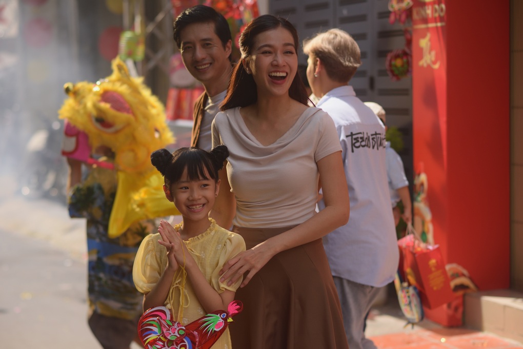 Lâm Thúy Nhàn: Trung thu của con là cơ hội để tôi nhớ lại ký ức ngày nhỏ - 2 Lâm Thúy Nhàn: Trung thu của con là cơ hội để tôi nhớ lại ký ức ngày nhỏ - 2