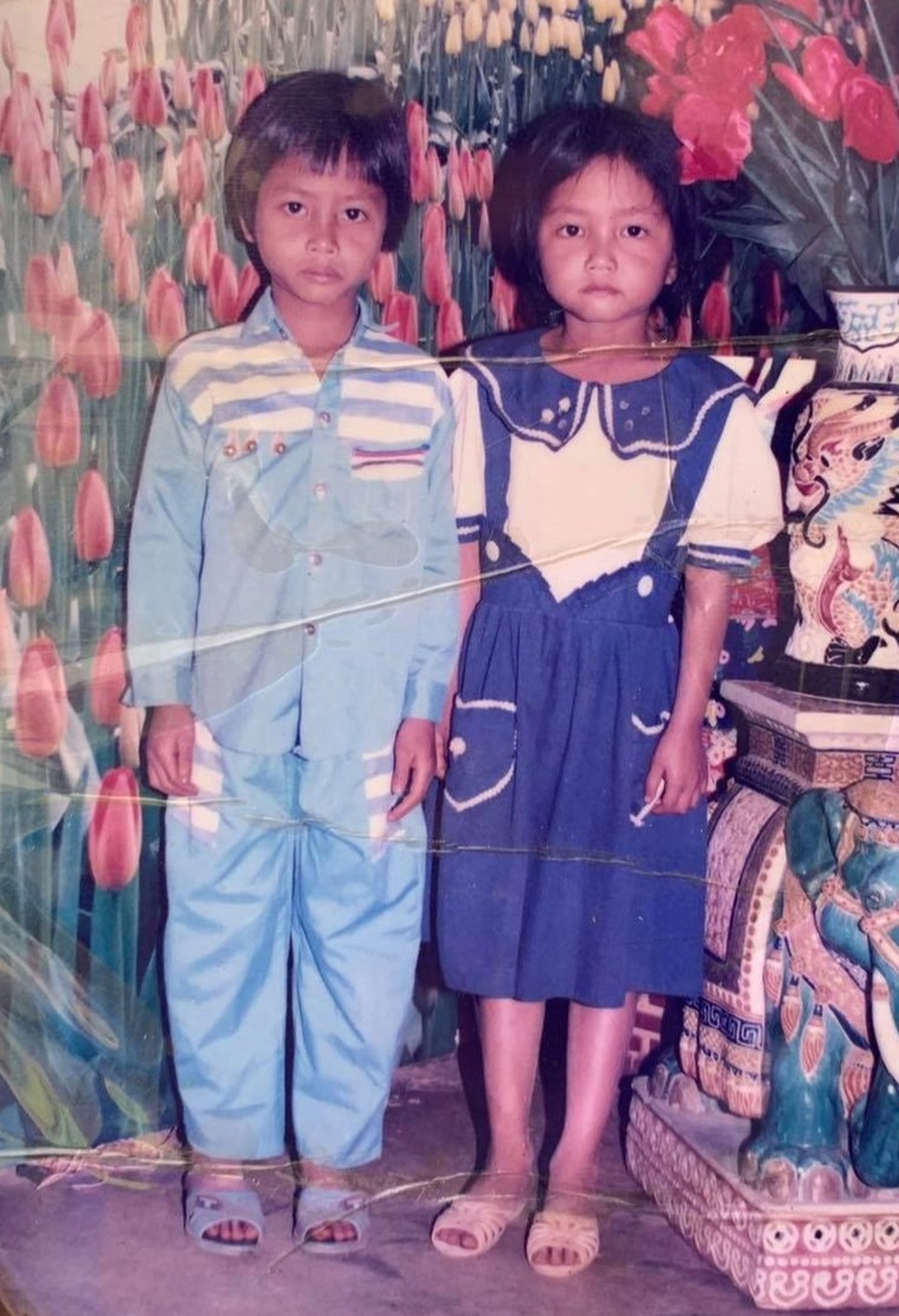 Hương Tràm diện váy rộng giữa nghi vấn đang mang bầu - 3 Hương Tràm diện váy rộng giữa nghi vấn đang mang bầu - 3