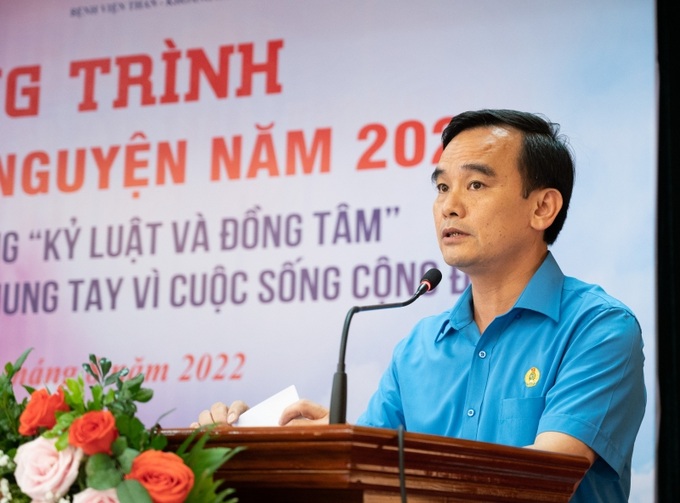 ông Lê Văn Xuân, ủy viên Ban thường vụ Đảng ủy, Chủ tịch công đoàn Tập đoàn